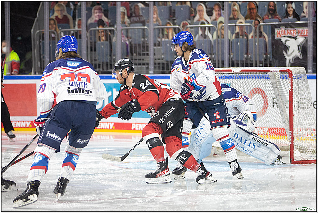 PENNY DEL; Koelner Haie- Adler Mannheim; Koeln, 02.01.2022